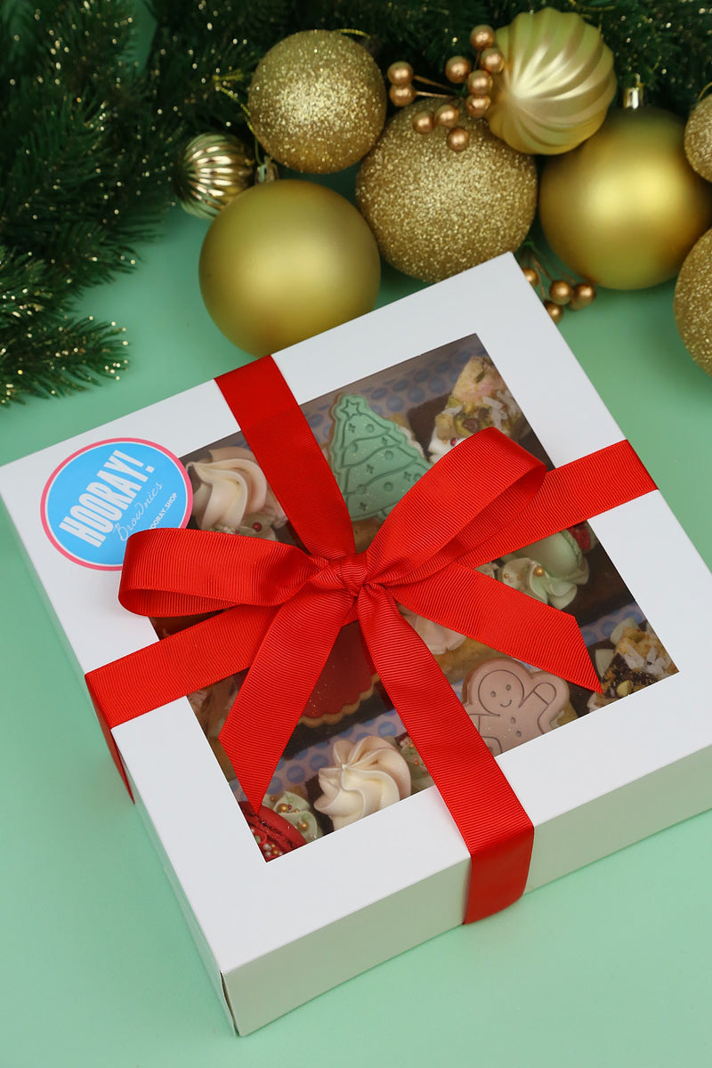 Christmas Mini Grazing Box- With 1 x custom image