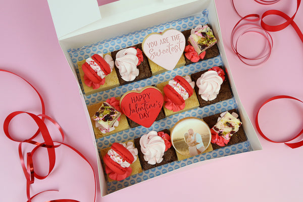 12 Pack- Valentine's Day- with 1 x custom image